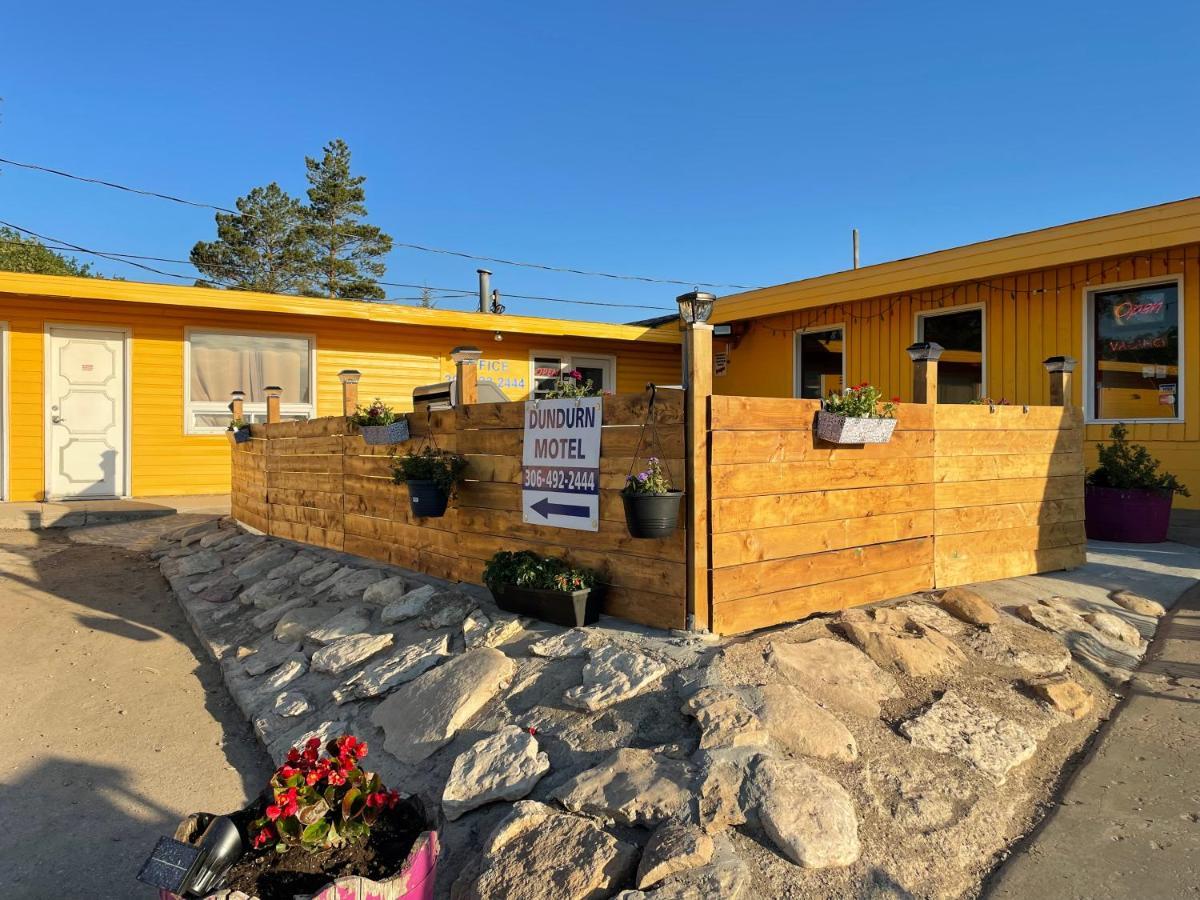 Dundurn Motel Exterior photo