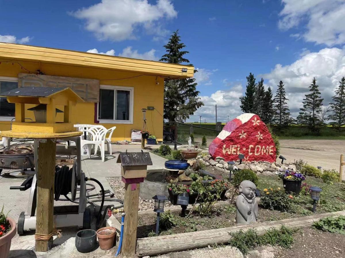 Dundurn Motel Exterior photo